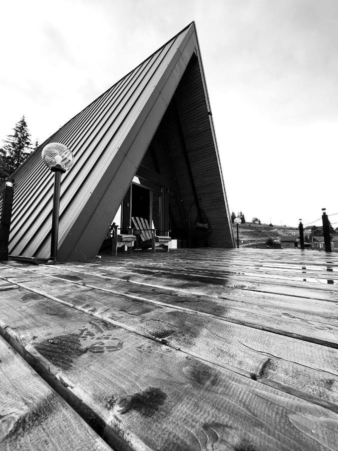 Nordik Cabin - Aframe With 2 Bedrooms มาริเชล ภายนอก รูปภาพ